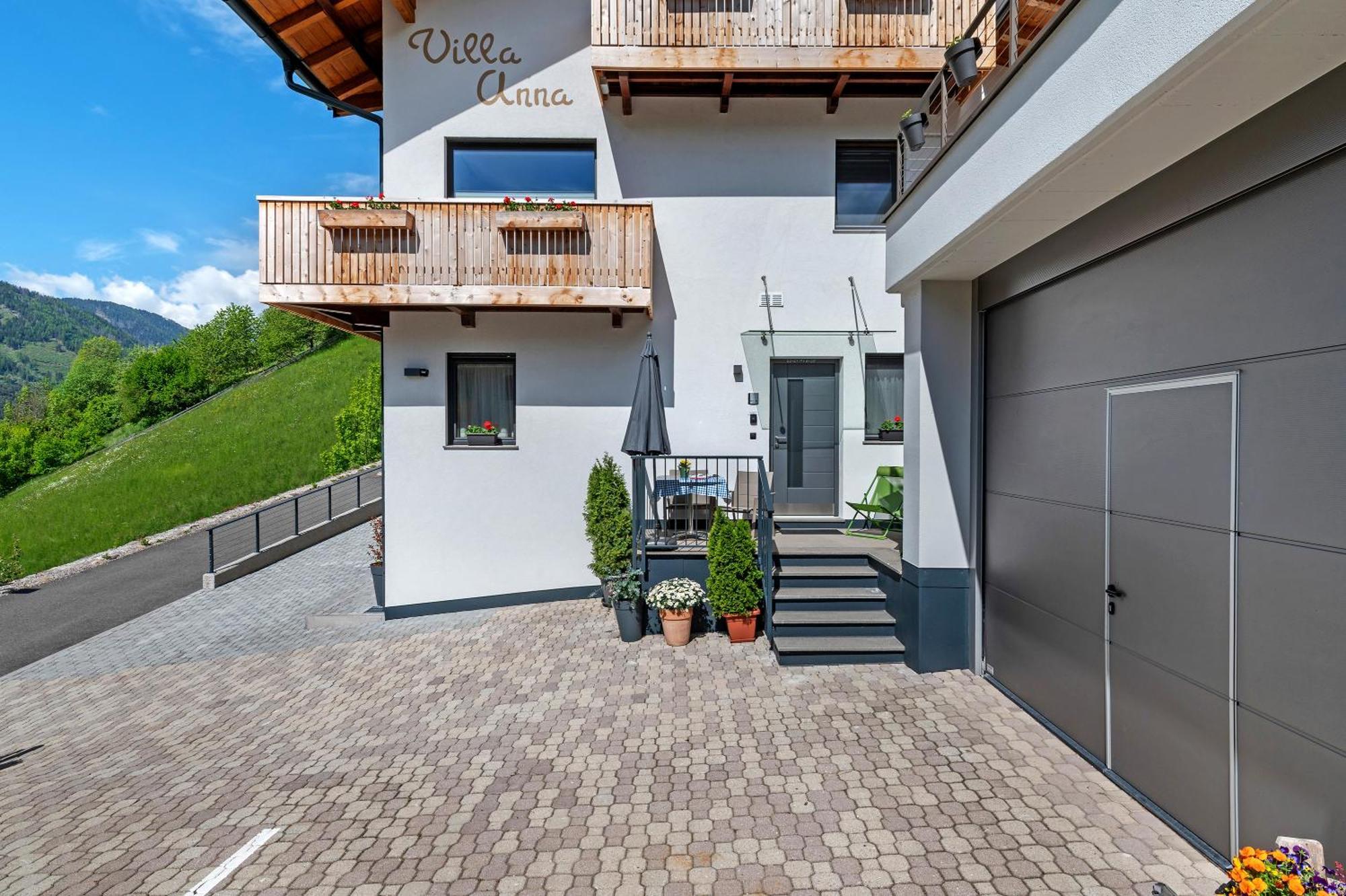 Villa Anna Villnoess San Pietro  Buitenkant foto