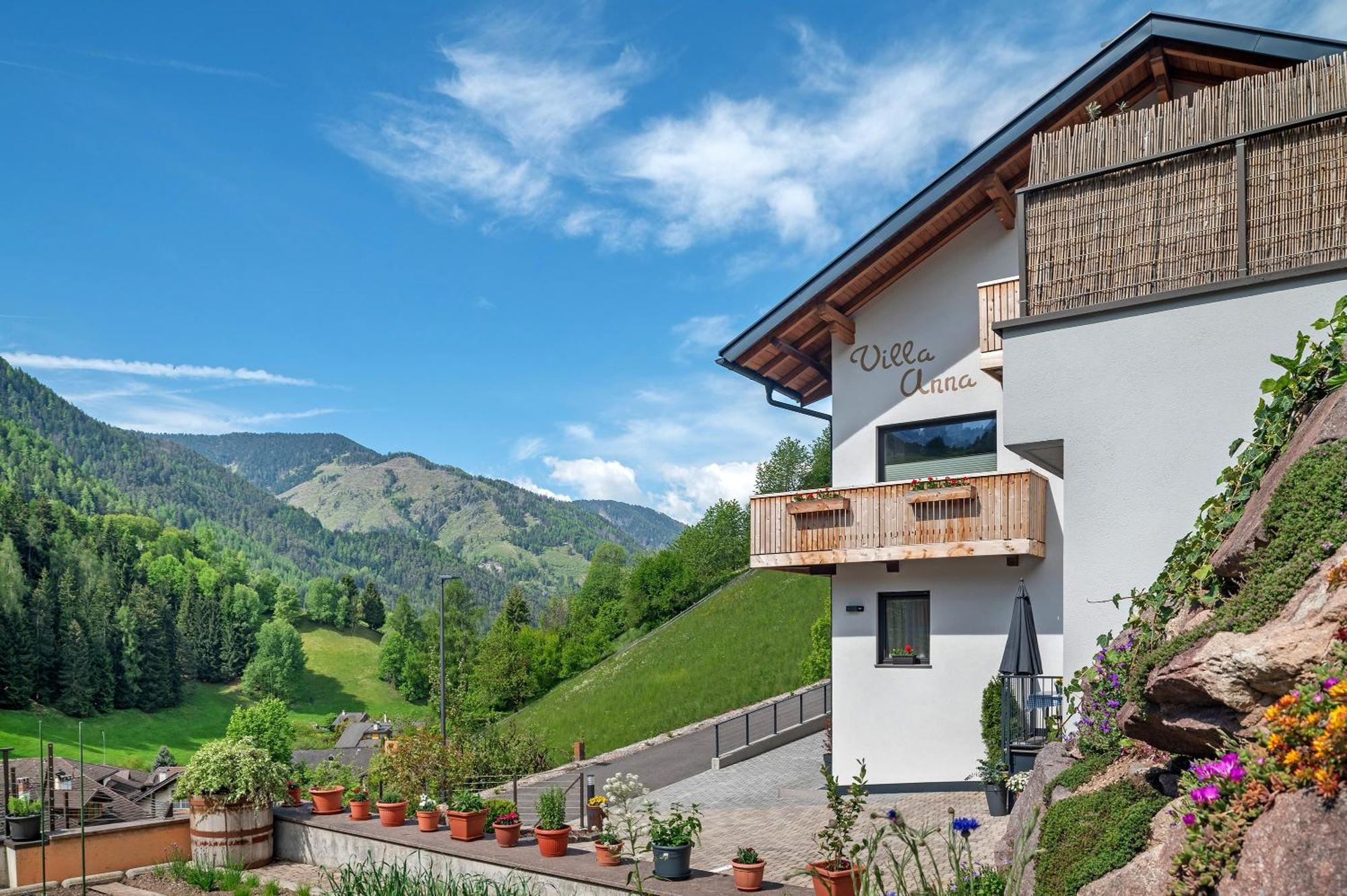 Villa Anna Villnoess San Pietro  Buitenkant foto